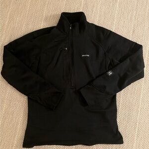 Patagonia Black Quarter-Zip Fleece- Medium
